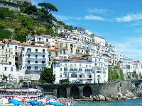 イタリア旅行　アマルフィ海岸と世界遺産の町アルベロベッロ、マテーラ　南イタリア周遊2日間