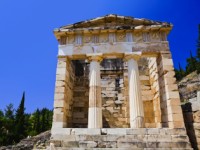 ギリシャ旅行 デルフィ・メテオラ2泊3日観光(ツーリストクラス・ホテル利用)