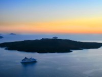 ギリシャ旅行 カルデラボートツアーと海中温泉(送迎なし)