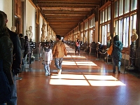 イタリア旅行 フィレンツェ市内午前観光 ~ウフィツィ美術館入場