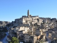 イタリア旅行 日本語ガイドと巡るマテーラ・サッシ地区(午前・午後、日本語ガイド、徒歩)
