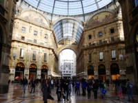 イタリア旅行 トラムレストラン・ディナー(夕方、日本語ガイド散策付)