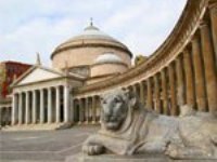 イタリア旅行 ナポリ歴史地区 ナポリのウォーキングツアー