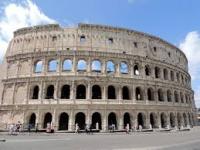イタリア旅行 【プライベートツアー】日本語アシスタントがご案内するローマのフォトジェニックスポット巡り(3時間、日本語アシスタント、徒歩)