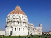 イタリア旅行　イタリア高速列車の旅！花の都フィレンツェ自由散策＋ピサの斜塔1日観光セット（終日、ピサ観光時日本語ガイド、斜塔入場付）