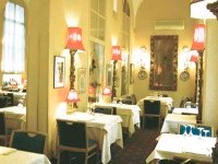 イタリア旅行 【ミールクーポン】ヴェネト通りの近くアウローラ・ディエチ