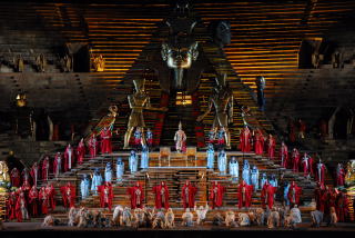 Foto:Ennevi Courtesy of Fondazione Arena di Verona アレーナ・ディ・ヴェローナ(イメージ)